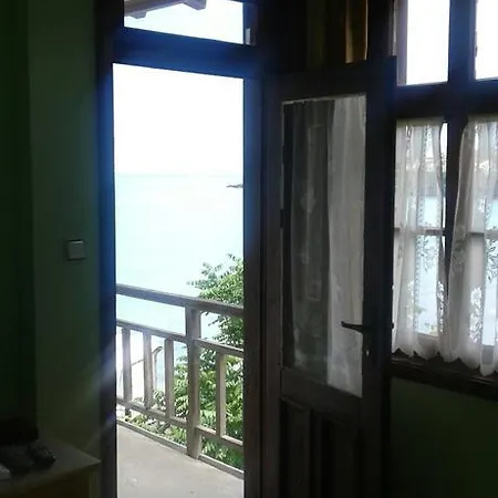 게스트하우스 Agalina Sea House